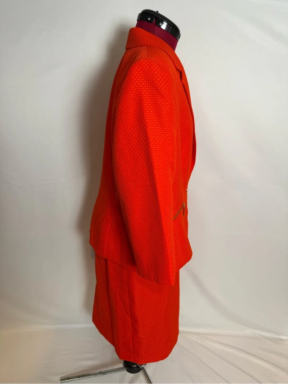 NWT Albert Nipon Skirt Suit Woman Size 16 Tiger Lily 2-Piece Set Blazer & Skirt
